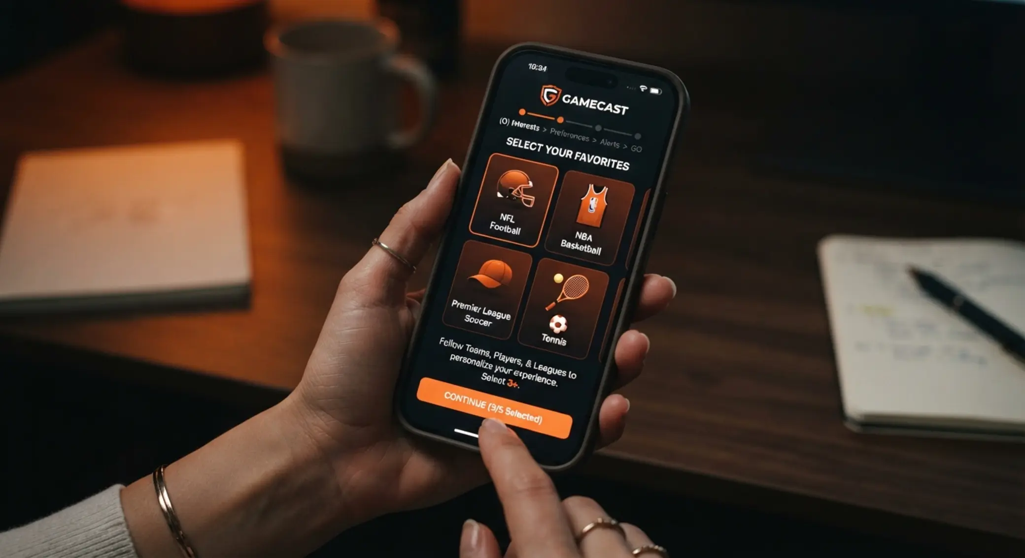 Descarga de app en iPhone con pasos resumidos en pantalla